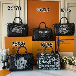 Picture of Louis Vuitton Handbags _SKUfw228517816fw
